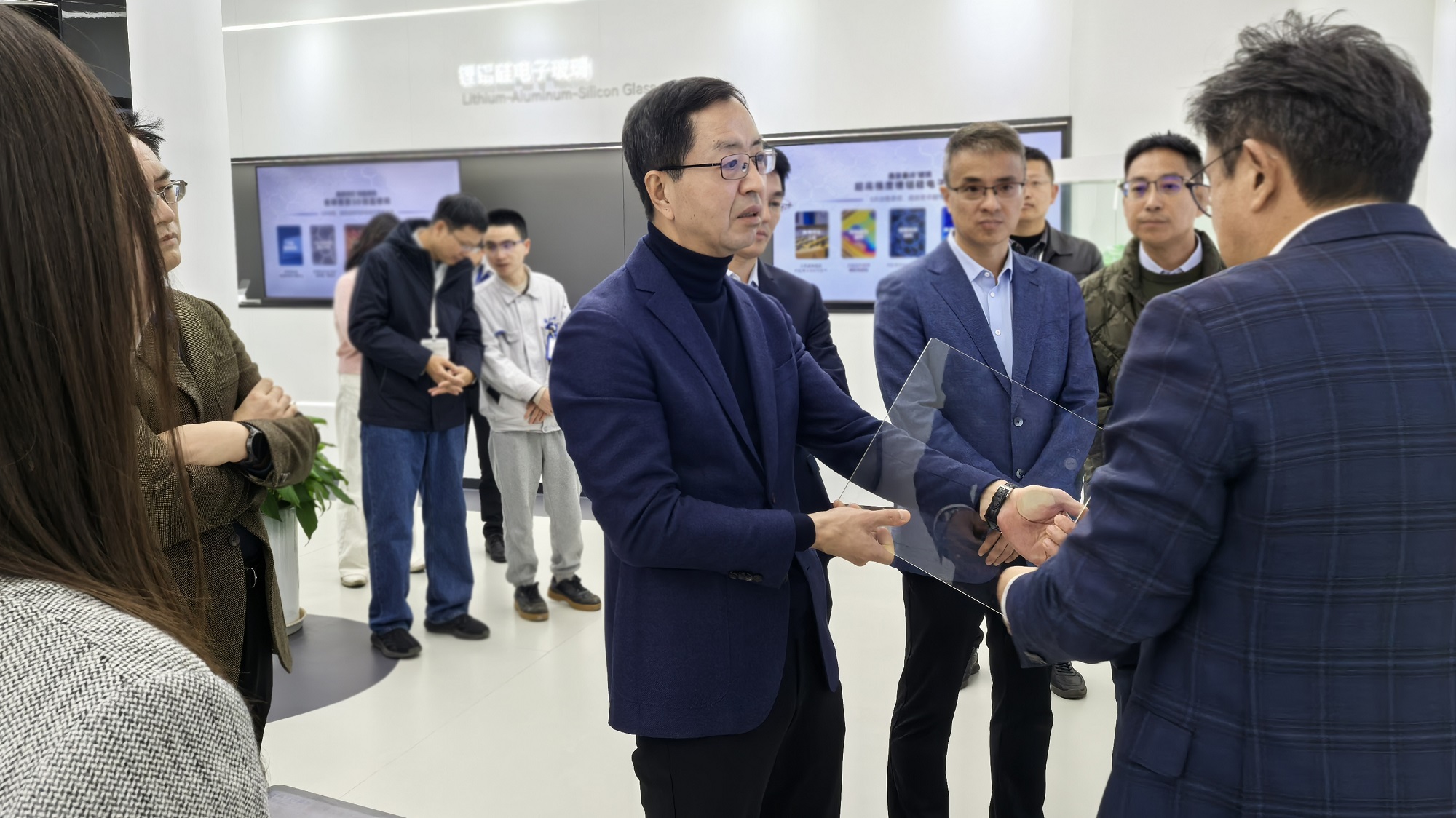 公司新闻丨中钞集团董事长杨立杰到鑫景考察